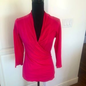 VELVET 3/4 LENGTH SLEEVE TOP SZ-M BEAUTIFUL BRIGHT PINK EUC 💗💗💗